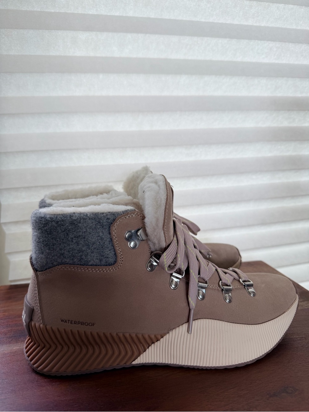 Sorel Women's Taupe Lace-Up Waterproof Boots